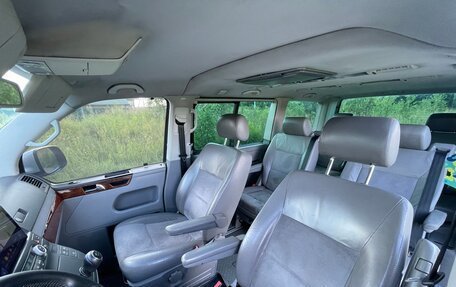 Volkswagen Multivan T5, 2005 год, 1 700 000 рублей, 19 фотография