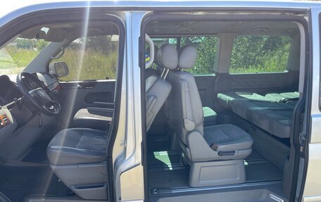 Volkswagen Multivan T5, 2005 год, 1 700 000 рублей, 21 фотография