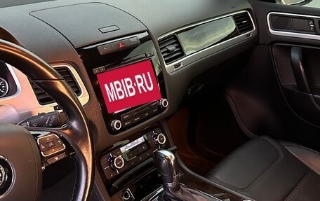 Volkswagen Touareg III, 2012 год, 2 250 000 рублей, 12 фотография