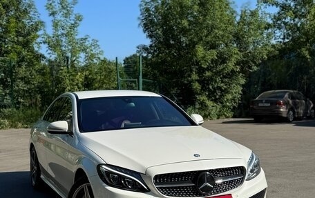 Mercedes-Benz C-Класс, 2015 год, 2 230 000 рублей, 1 фотография