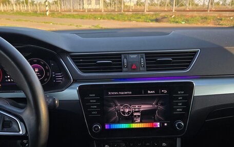 Skoda Superb III рестайлинг, 2019 год, 2 750 000 рублей, 16 фотография