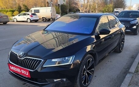 Skoda Superb III рестайлинг, 2019 год, 2 750 000 рублей, 13 фотография
