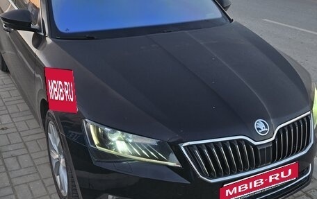Skoda Superb III рестайлинг, 2019 год, 2 750 000 рублей, 10 фотография