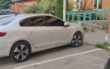 Renault Fluence I, 2012 год, 835 000 рублей, 2 фотография