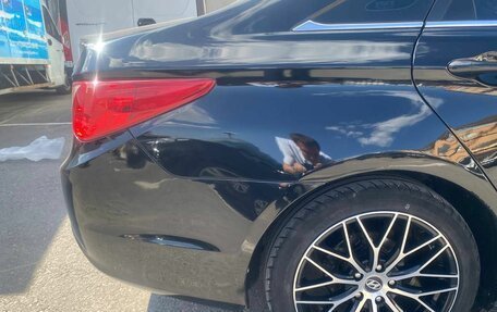 Hyundai Sonata VI, 2011 год, 890 000 рублей, 14 фотография