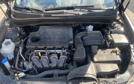 Hyundai Sonata VI, 2011 год, 890 000 рублей, 33 фотография