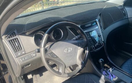Hyundai Sonata VI, 2011 год, 890 000 рублей, 36 фотография