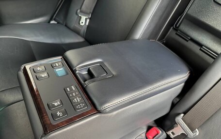 Toyota Camry, 2017 год, 2 320 000 рублей, 2 фотография