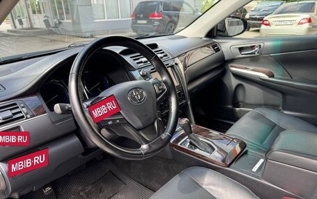 Toyota Camry, 2017 год, 2 320 000 рублей, 9 фотография