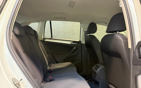 Volkswagen Tiguan II, 2020 год, 2 400 000 рублей, 12 фотография