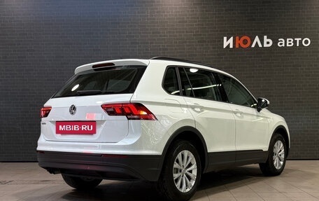 Volkswagen Tiguan II, 2020 год, 2 400 000 рублей, 6 фотография