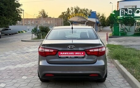KIA Rio III рестайлинг, 2013 год, 990 000 рублей, 7 фотография