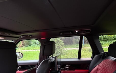 Land Rover Range Rover IV рестайлинг, 2020 год, 9 990 000 рублей, 22 фотография