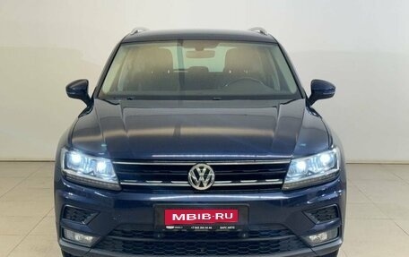 Volkswagen Tiguan II, 2017 год, 1 895 000 рублей, 2 фотография
