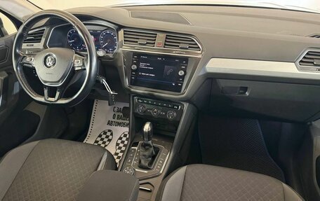 Volkswagen Tiguan II, 2017 год, 1 895 000 рублей, 14 фотография