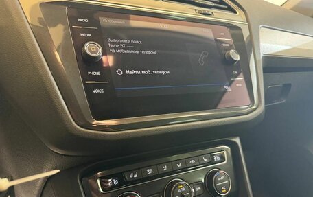 Volkswagen Tiguan II, 2017 год, 1 895 000 рублей, 11 фотография