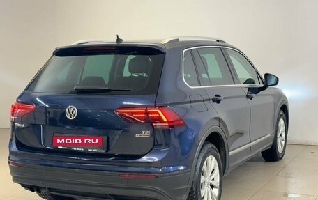 Volkswagen Tiguan II, 2017 год, 1 895 000 рублей, 7 фотография