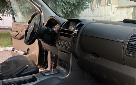 Nissan Pathfinder, 2007 год, 1 100 000 рублей, 15 фотография