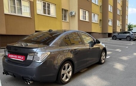 Chevrolet Cruze II, 2011 год, 700 000 рублей, 6 фотография