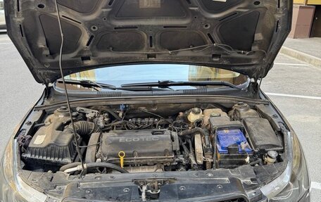 Chevrolet Cruze II, 2011 год, 700 000 рублей, 10 фотография