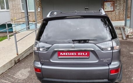 Mitsubishi Outlander III рестайлинг 3, 2008 год, 1 300 000 рублей, 3 фотография