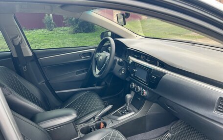 Toyota Corolla, 2013 год, 1 185 000 рублей, 14 фотография