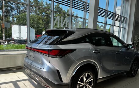 Lexus RX IV рестайлинг, 2024 год, 9 300 000 рублей, 4 фотография