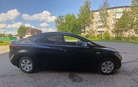 Hyundai Elantra V, 2014 год, 900 000 рублей, 1 фотография
