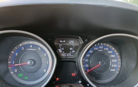 Hyundai Elantra V, 2014 год, 900 000 рублей, 9 фотография