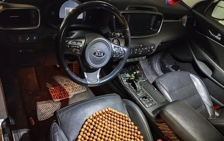KIA Sorento III Prime рестайлинг, 2017 год, 3 250 000 рублей, 22 фотография