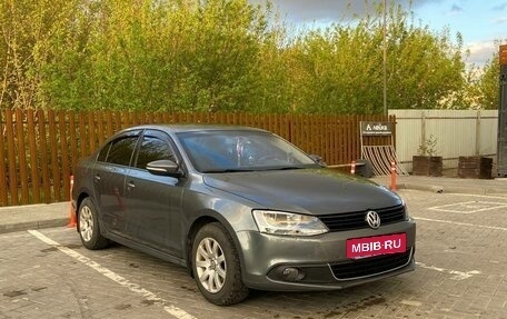 Volkswagen Jetta VI, 2012 год, 700 000 рублей, 4 фотография