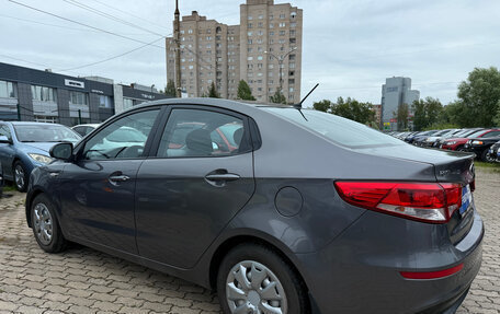 KIA Rio III рестайлинг, 2015 год, 920 000 рублей, 4 фотография