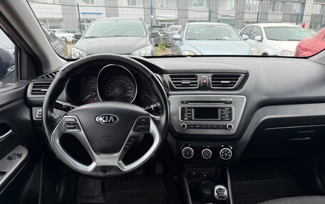 KIA Rio III рестайлинг, 2015 год, 920 000 рублей, 10 фотография