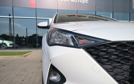 Hyundai Solaris II рестайлинг, 2021 год, 1 630 000 рублей, 9 фотография