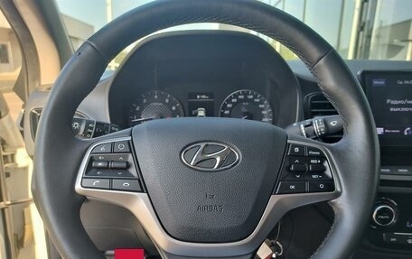 Hyundai Solaris II рестайлинг, 2021 год, 1 630 000 рублей, 22 фотография