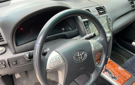 Toyota Camry, 2007 год, 1 350 000 рублей, 8 фотография