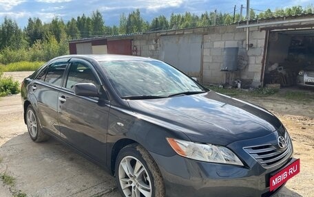 Toyota Camry, 2007 год, 1 350 000 рублей, 2 фотография
