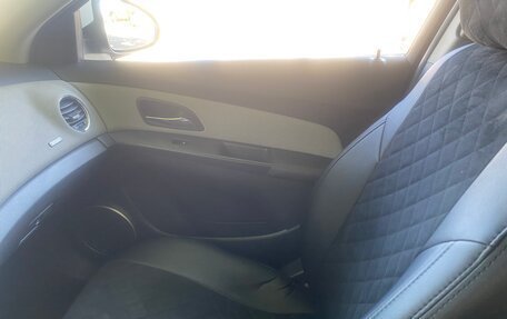 Chevrolet Cruze II, 2013 год, 990 000 рублей, 8 фотография