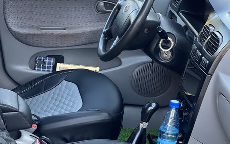 KIA Rio II, 2002 год, 240 000 рублей, 2 фотография