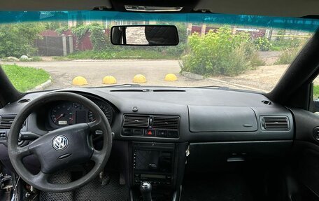 Volkswagen Golf IV, 1998 год, 350 000 рублей, 3 фотография