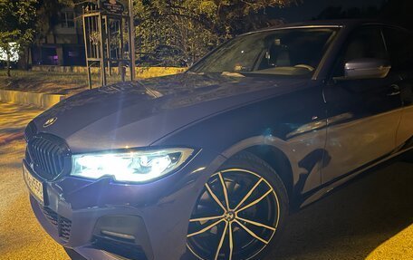 BMW 3 серия, 2021 год, 4 050 000 рублей, 21 фотография