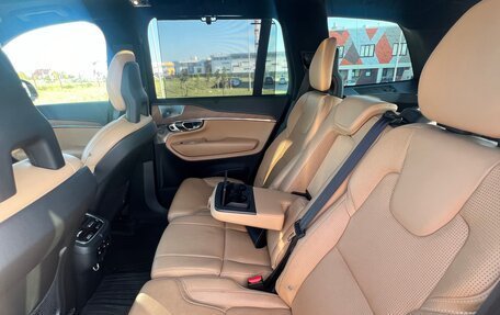 Volvo XC90 II рестайлинг, 2017 год, 4 300 000 рублей, 20 фотография