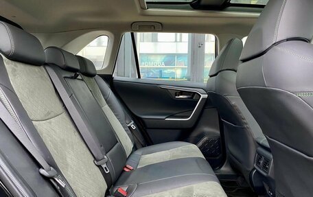 Toyota RAV4, 2025 год, 4 630 000 рублей, 23 фотография