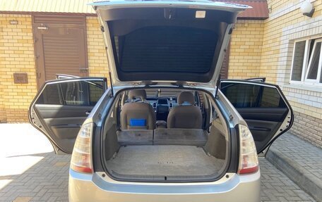 Toyota Prius, 2008 год, 720 000 рублей, 11 фотография