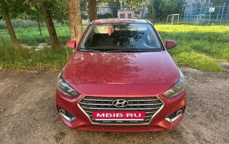 Hyundai Solaris II рестайлинг, 2018 год, 1 200 000 рублей, 2 фотография
