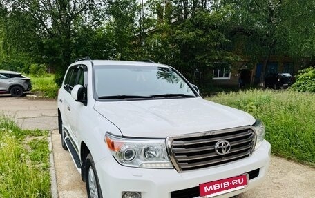 Toyota Land Cruiser 200, 2014 год, 3 750 000 рублей, 3 фотография