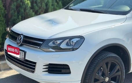 Volkswagen Touareg III, 2012 год, 2 350 000 рублей, 3 фотография