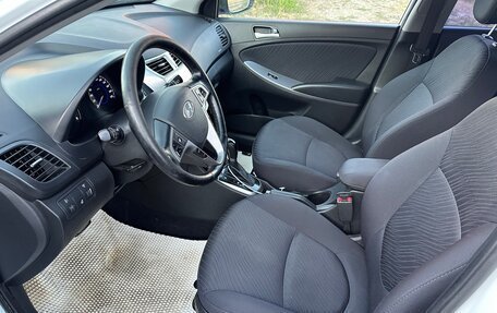 Hyundai Solaris II рестайлинг, 2016 год, 1 050 000 рублей, 8 фотография