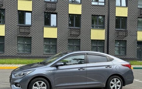 Hyundai Solaris II рестайлинг, 2017 год, 969 000 рублей, 2 фотография