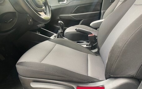 Hyundai Solaris II рестайлинг, 2017 год, 969 000 рублей, 16 фотография